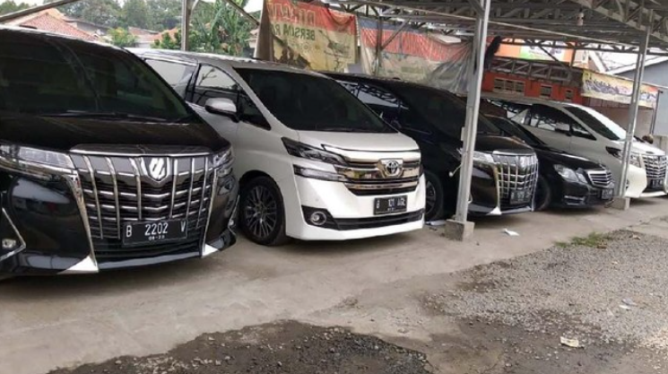 Sewa Alphard di IKN Bengkak Rp25 Juta, di Jakarta Cuma Rp3 Jutaan