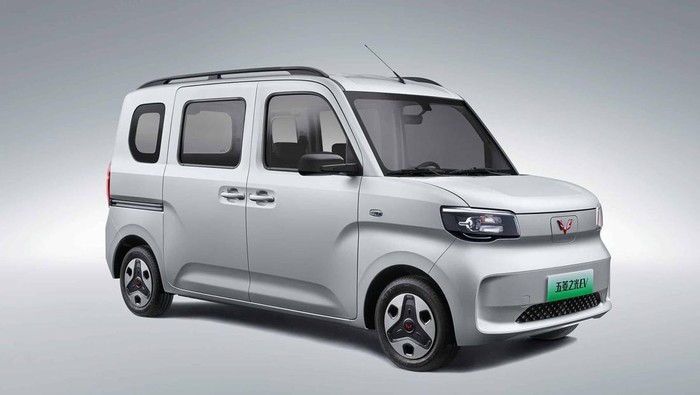 Mobil Listrik Baru Wuling Bakal Dijual Rp 110 Juta, Pakai Pintu Geser!