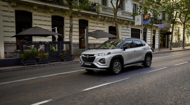 Bocoran Spesifikasi dan Harga Suzuki Fronx
