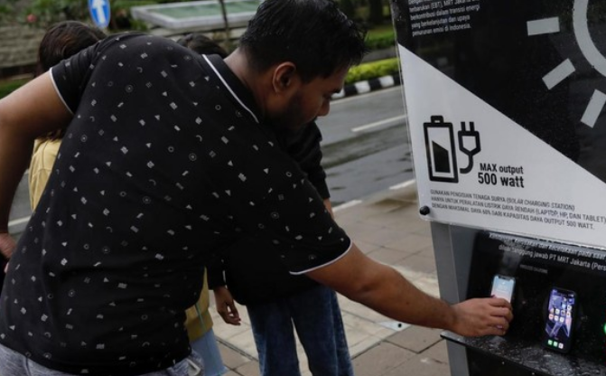 Pemerintah Revisi Aturan Agar Swasta Fleksibel Bangun Charging Station